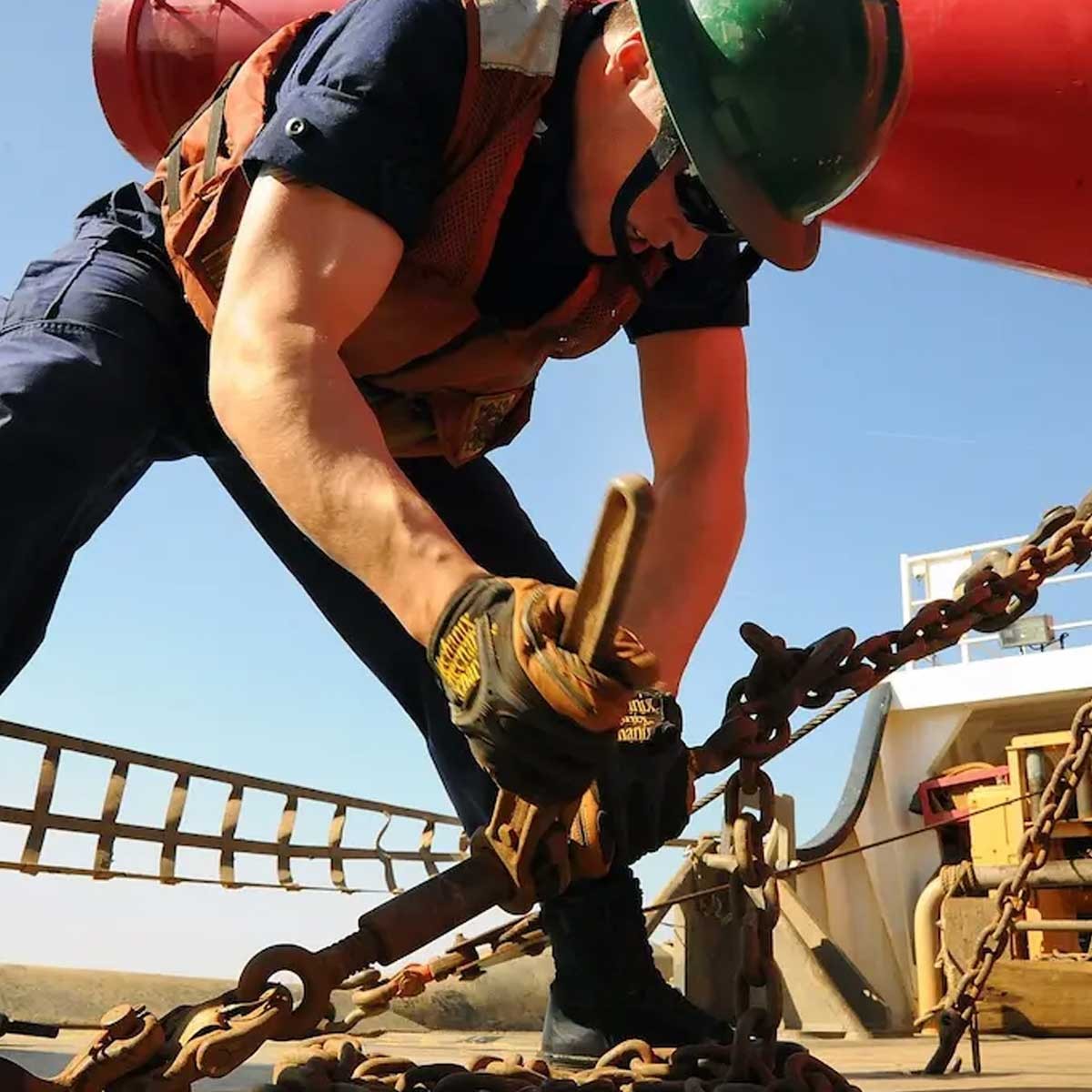 How To Find The Perfect Balance In Construction Workwear