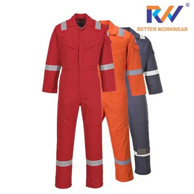 What Makes A Fire Retardant Clothing Manufacturer Reliable In High Risk Industries
