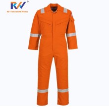 What Sets Reliable Fire Retardant Coverall Manufacturers Apart in Industrial Safety